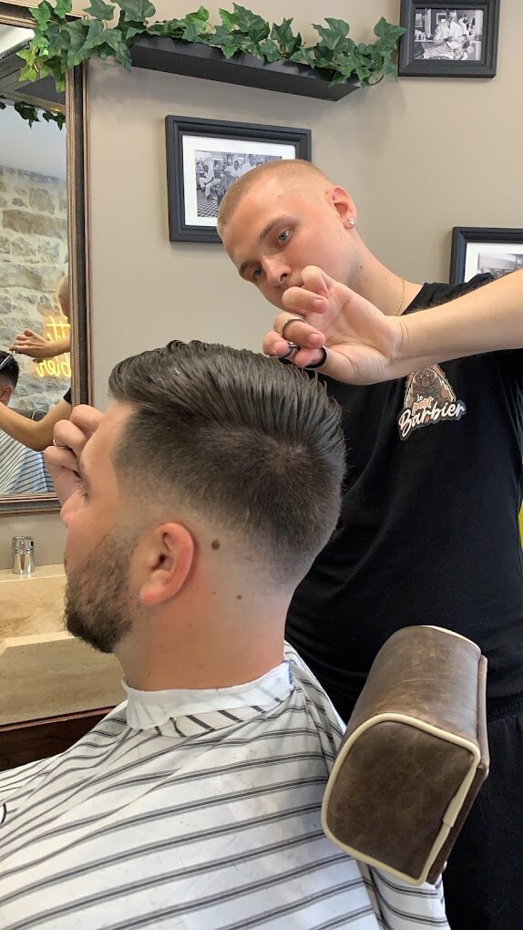 Le Petit Barbier - Salon de coiffure à Moret-Loing-et-Orvanne
