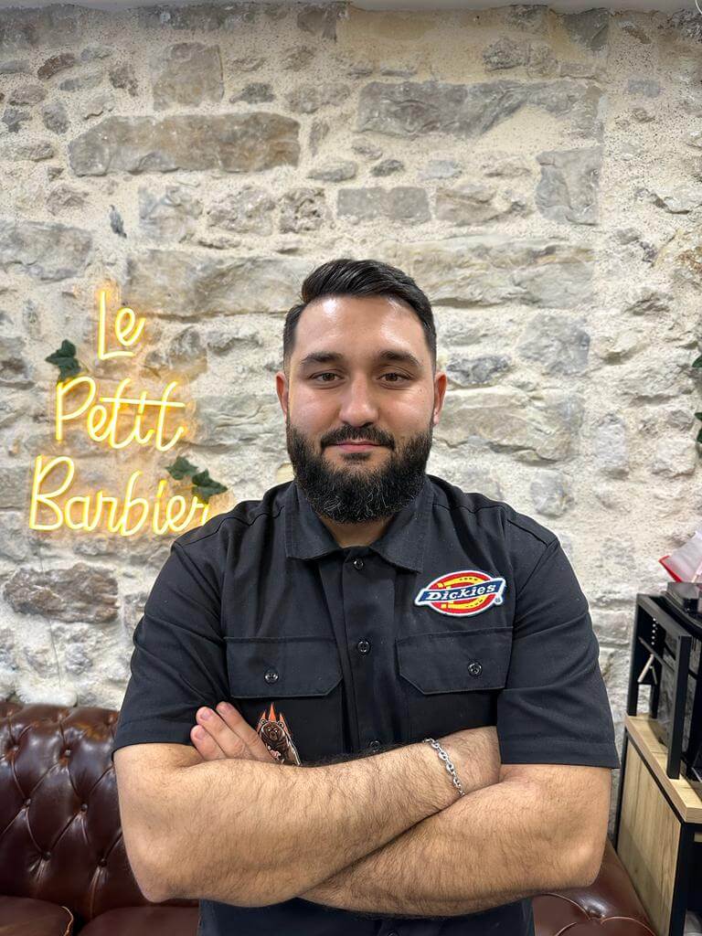 Le Petit Barbier - Salon de coiffure à Moret-Loing-et-Orvanne